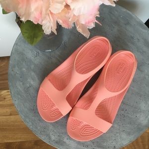 Pink Crocs Sandals-NWOT perfect, never worn